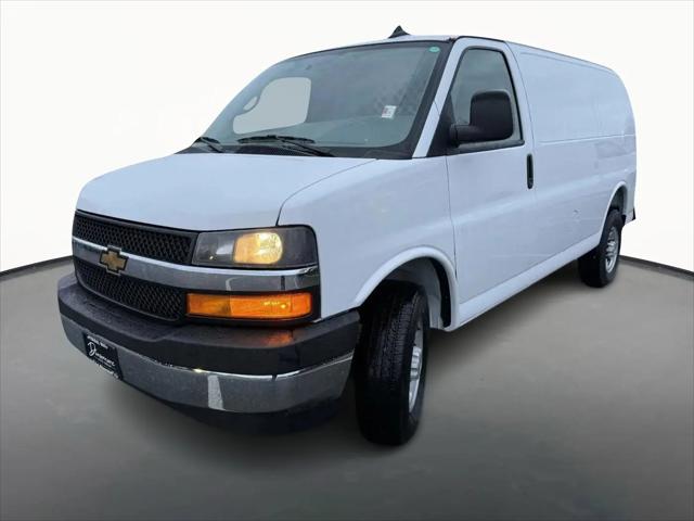2025 Chevrolet Express Cargo Van RWD 2500 Regular Wheelbase WT