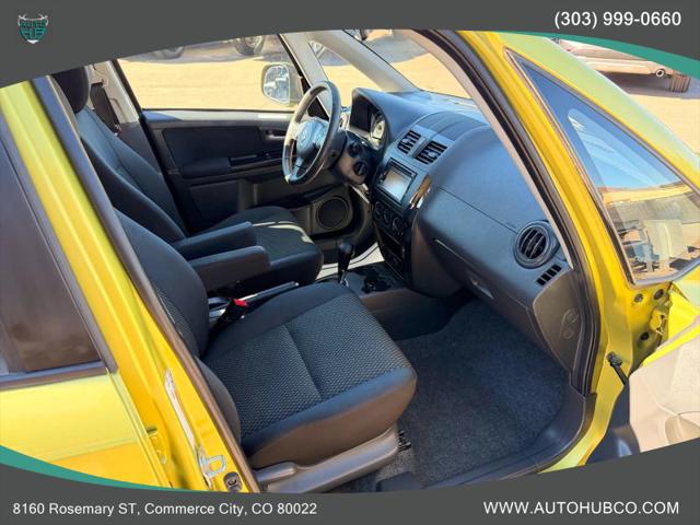 2013 Suzuki SX4 Tech Valu Pkg (NAV)