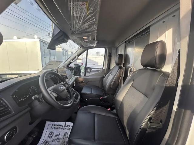 2025 Ford Transit Cutaway Unknown
