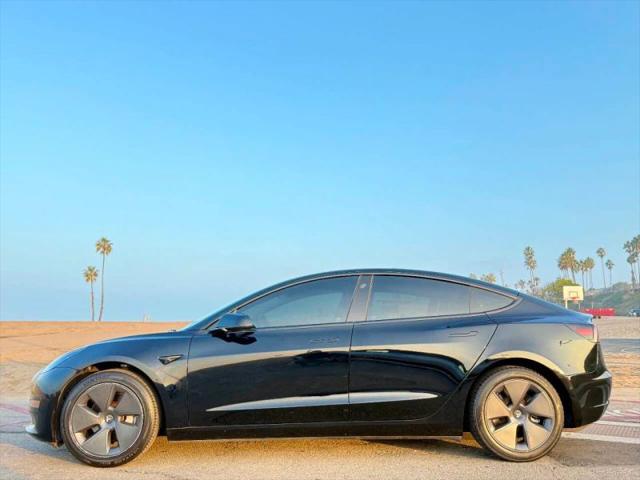 2022 Tesla Model 3 Rear-Wheel Drive