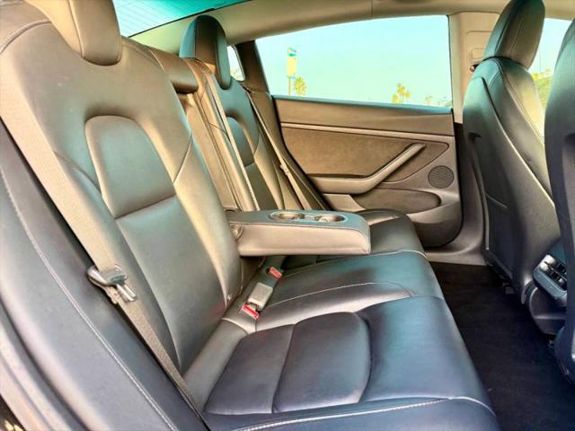 2022 Tesla Model 3 Rear-Wheel Drive