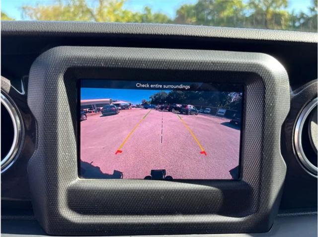 2021 Jeep Wrangler Sahara Altitude 4x4