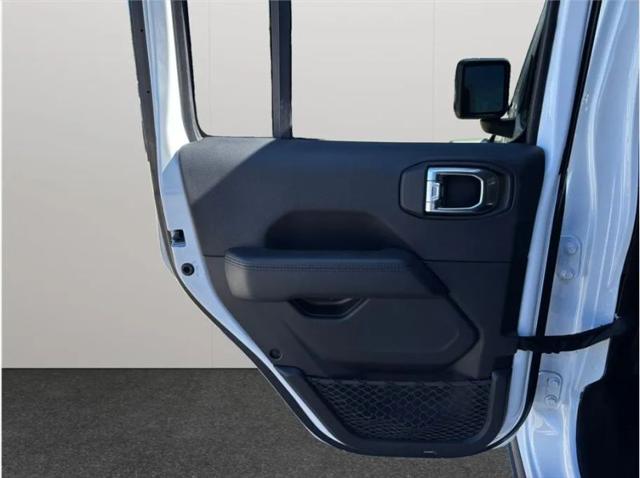 2021 Jeep Wrangler Sahara Altitude 4x4