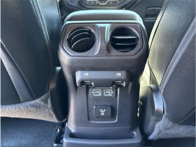 2021 Jeep Wrangler Sahara Altitude 4x4
