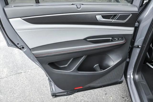 2026 Volkswagen Atlas Peak Edition