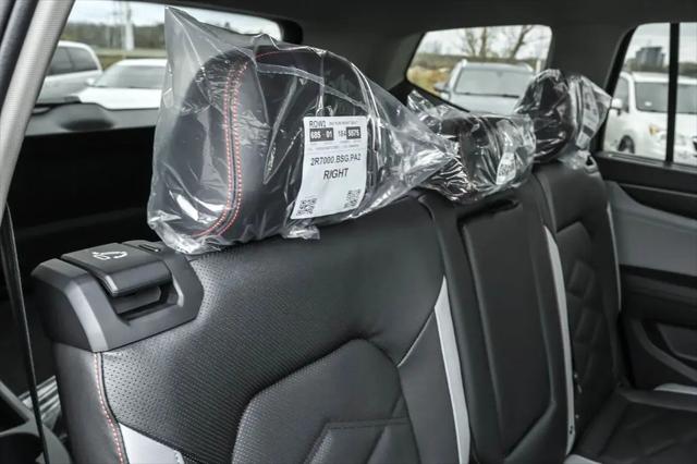 2026 Volkswagen Atlas Peak Edition