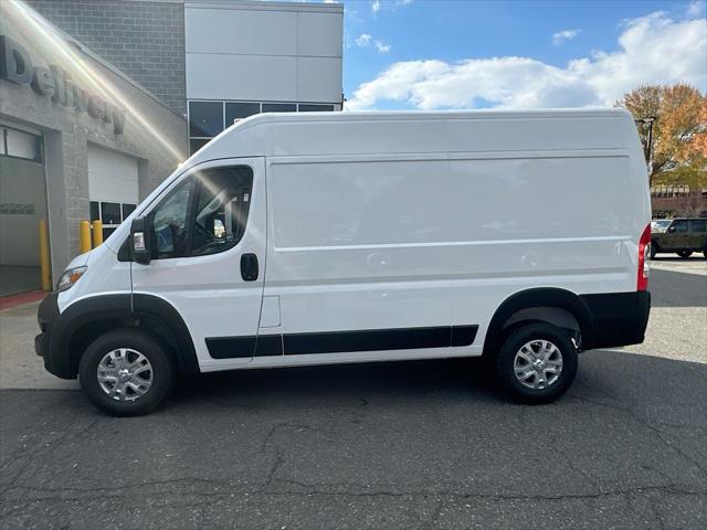 2026 Ram ProMaster Cargo Van SLT