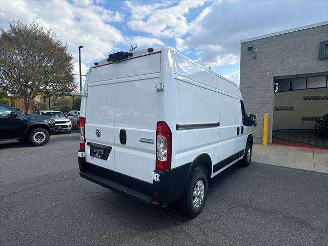 2026 Ram ProMaster Cargo Van SLT