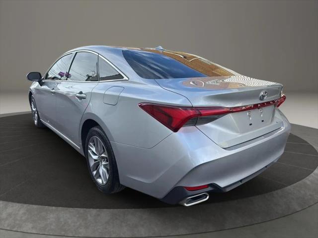 2022 Toyota Avalon XLE