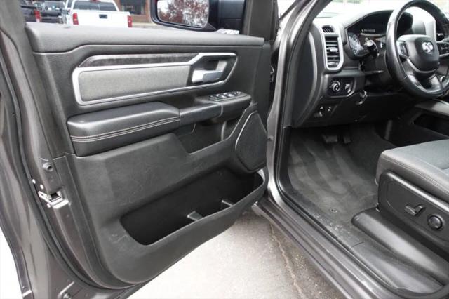 2022 Ram 1500 Big Horn Crew Cab 4x4 5'7" Box