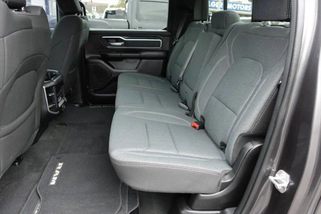 2022 Ram 1500 Big Horn Crew Cab 4x4 5'7" Box