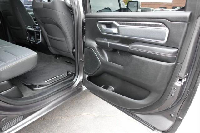 2022 Ram 1500 Big Horn Crew Cab 4x4 5'7" Box