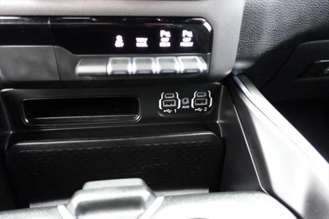 2022 Ram 1500 Big Horn Crew Cab 4x4 5'7" Box
