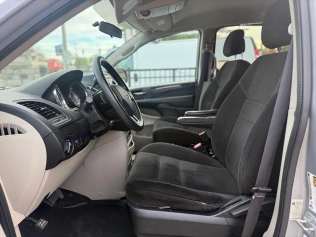 2016 Dodge Grand Caravan SE