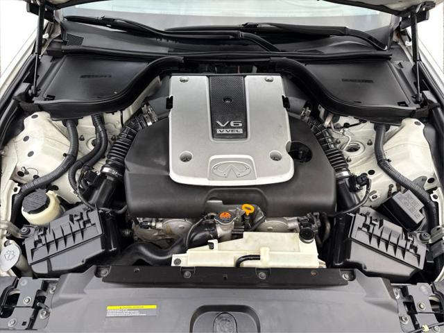 2014 INFINITI Q60 Journey