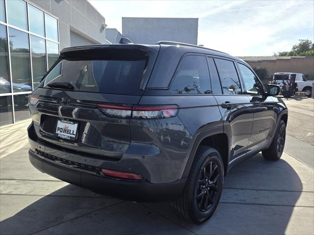 2025 Jeep Grand Cherokee Altitude 4x2