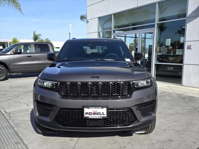 2025 Jeep Grand Cherokee Altitude 4x2