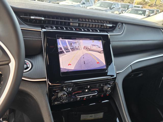 2025 Jeep Grand Cherokee Altitude 4x2