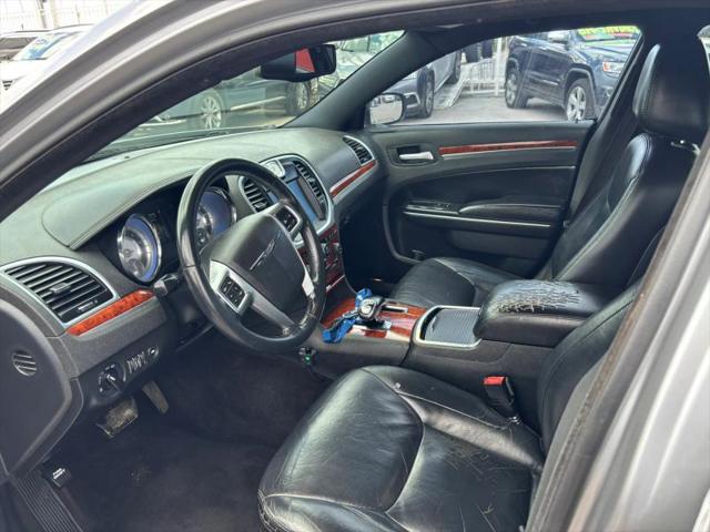 2013 Chrysler 300 Motown