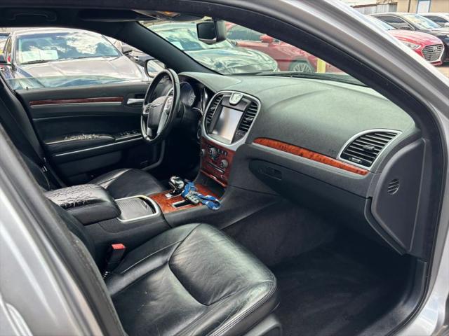2013 Chrysler 300 Motown