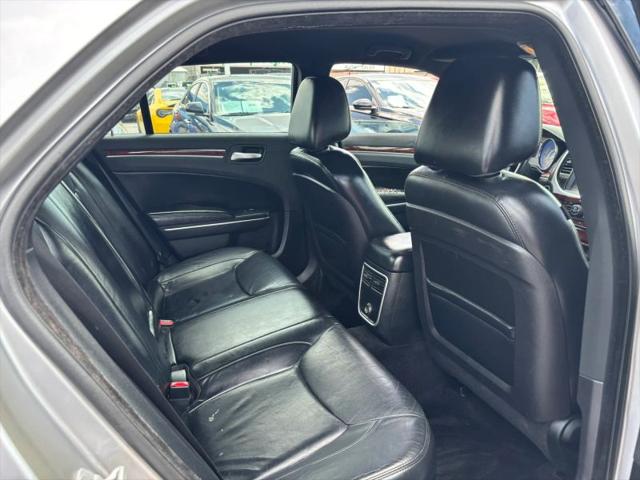 2013 Chrysler 300 Motown