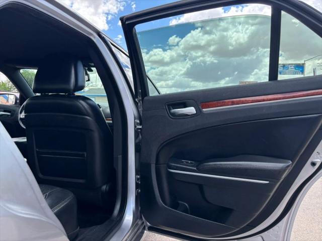 2013 Chrysler 300 Motown