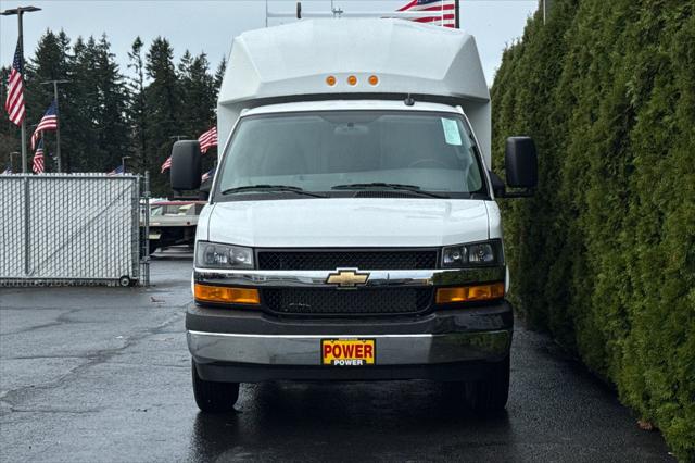 2025 Chevrolet Express Cutaway Work Van
