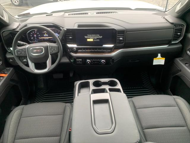2026 GMC Sierra 2500HD Crew Cab, Standard Bed, SLE, 4WD