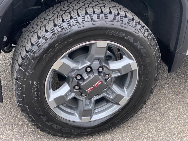 2026 GMC Sierra 2500HD Crew Cab, Standard Bed, SLE, 4WD