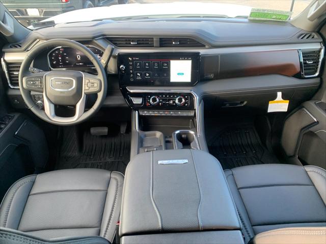 2026 GMC Sierra 2500HD Crew Cab, Standard Bed, Denali, 4WD
