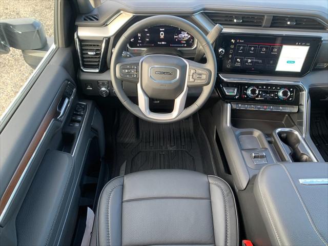 2026 GMC Sierra 2500HD Crew Cab, Standard Bed, Denali, 4WD