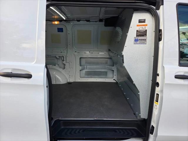 2023 Mercedes-Benz Metris Standard