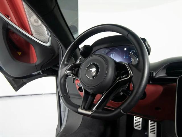 2023 McLaren Artura TechLux