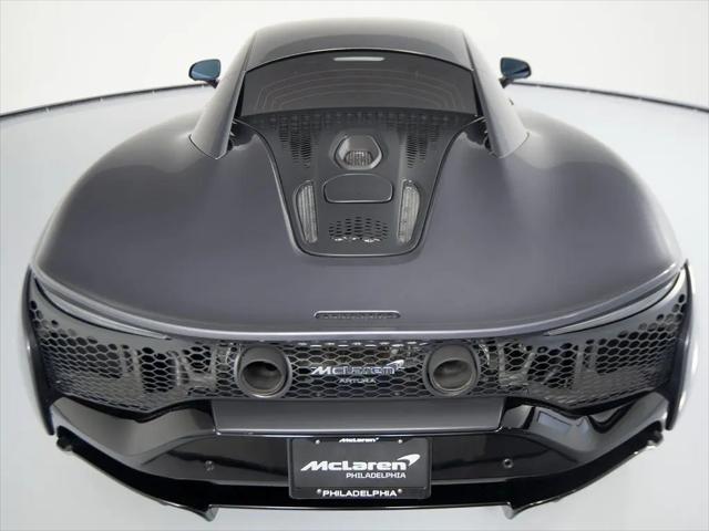 2023 McLaren Artura TechLux
