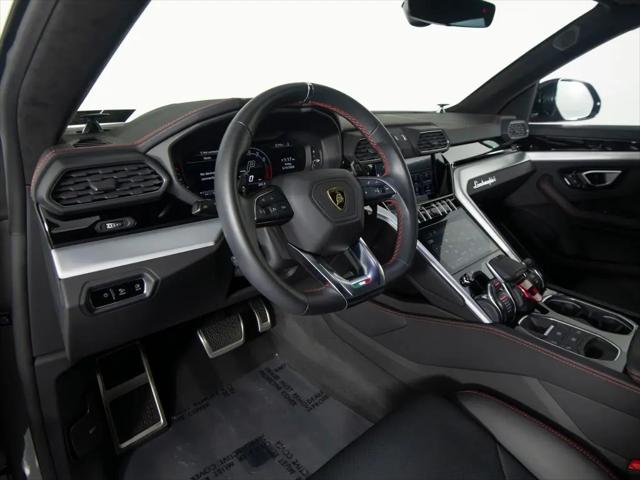 2024 Lamborghini Urus S