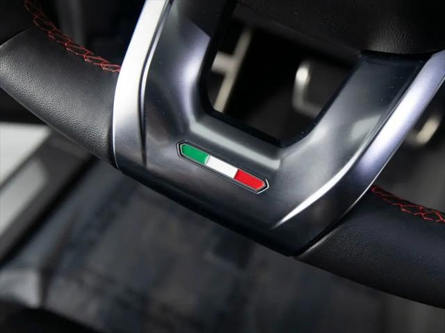 2024 Lamborghini Urus S