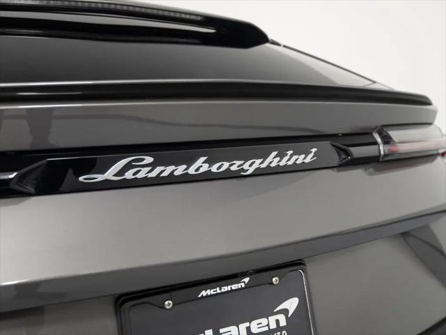 2024 Lamborghini Urus S