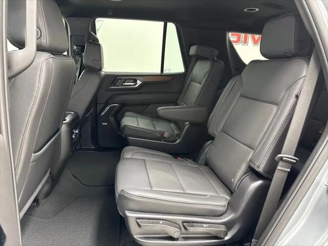 2025 GMC Yukon 4WD Denali
