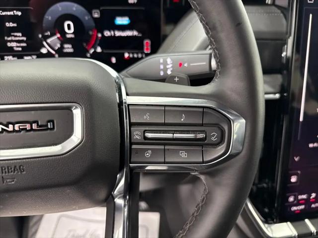 2025 GMC Yukon 4WD Denali
