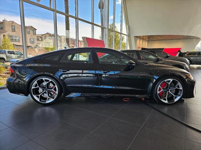 2026 Audi RS 7 performance quattro tiptronic
