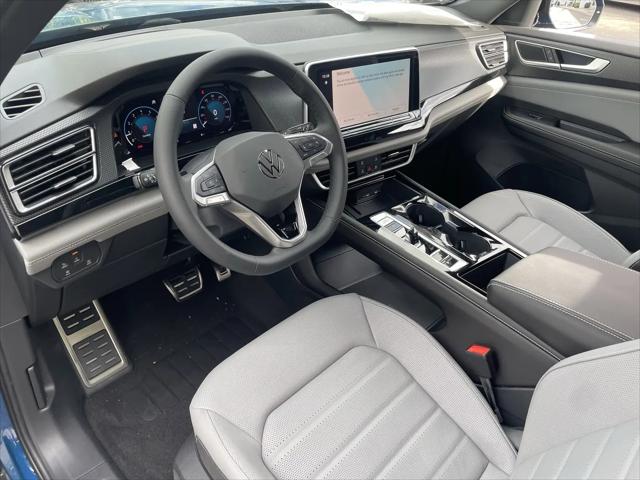 2026 Volkswagen Atlas Cross Sport SEL R-Line Black