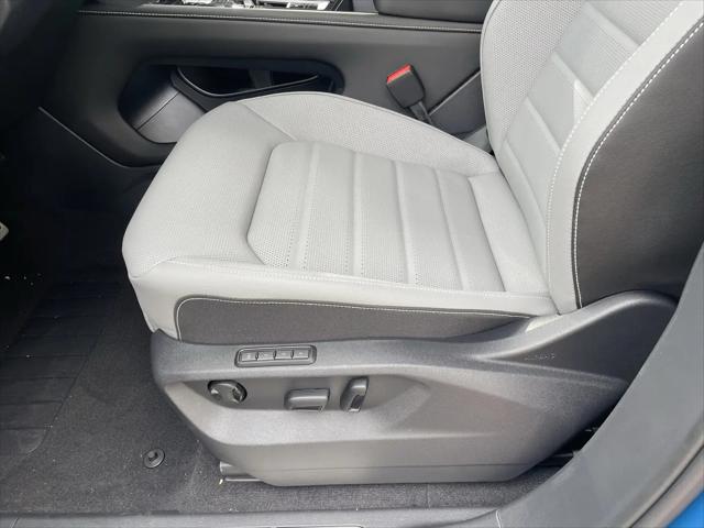 2026 Volkswagen Atlas Cross Sport SEL R-Line Black