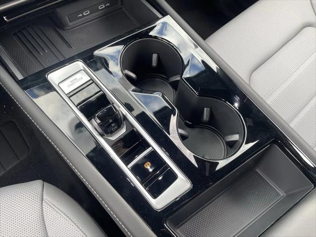 2026 Volkswagen Atlas Cross Sport SEL R-Line Black