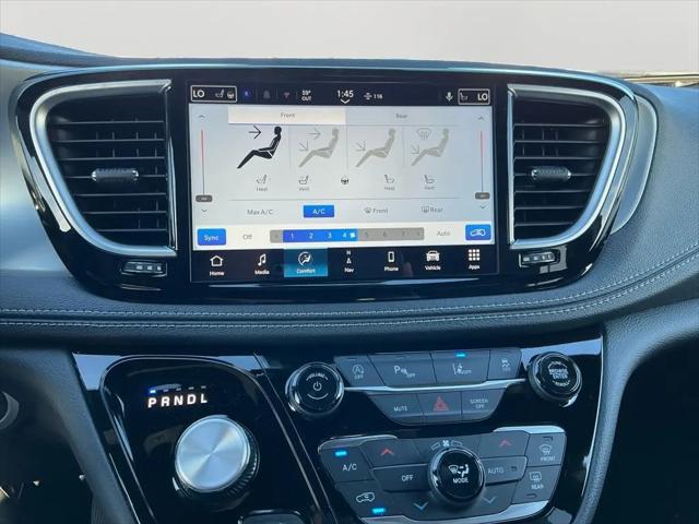 2026 Chrysler Pacifica Limited