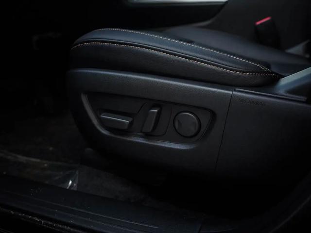 2026 Mazda X-90 3.3 Turbo Select