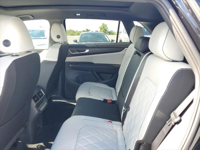 2026 Volkswagen Atlas Cross Sport SEL Premium R-Line