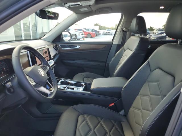 2026 Volkswagen Atlas SE with Technology