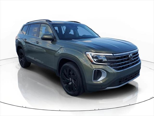 2026 Volkswagen Atlas SE with Technology