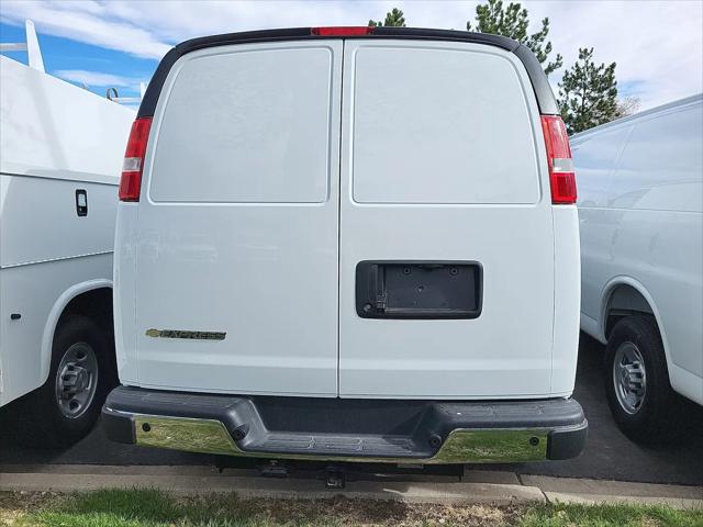 2025 Chevrolet Express Cargo Van RWD 2500 Regular Wheelbase WT