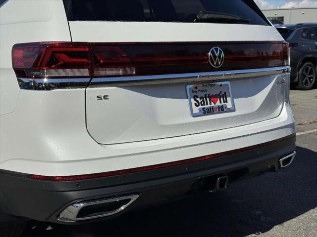 2026 Volkswagen Atlas SE with Technology